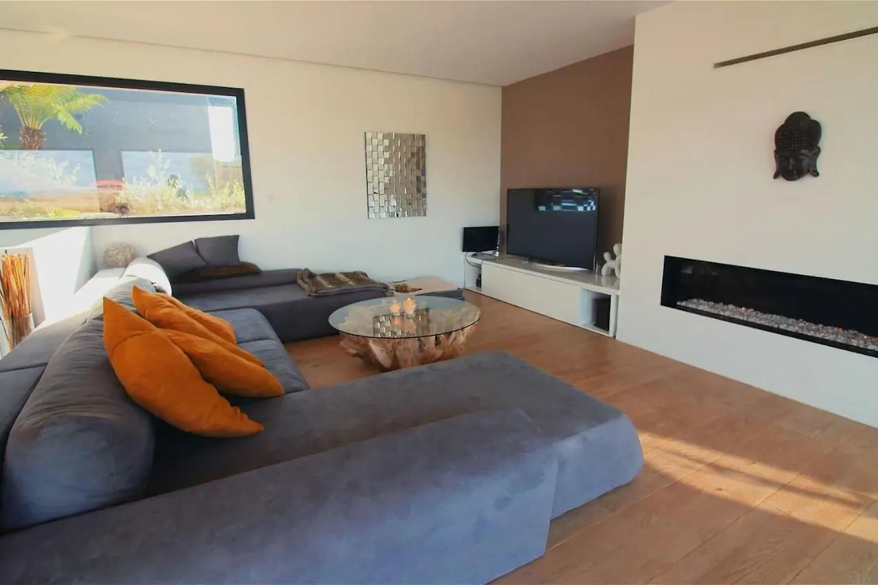 Villa De Luxe Avec Piscine, Vue Imprenable Sene